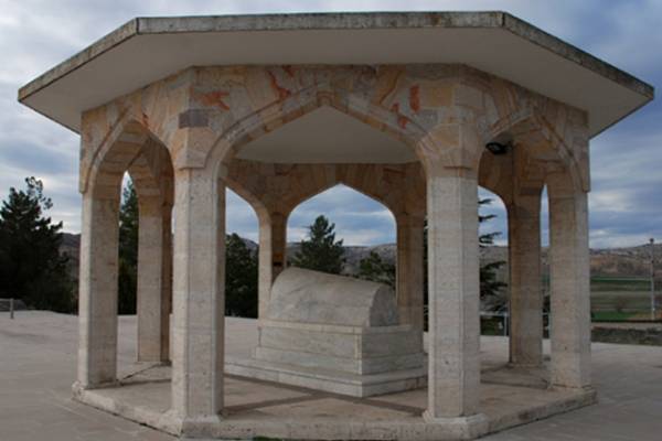 Yunus Emre Türbesi Rölövesi